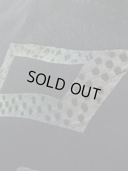 画像12: K1008S Mint  羽織 女性用着物  シルク（正絹）   黒, 抽象的模様 【中古】 【USED】 【リサイクル】 ★★★★☆ (12)