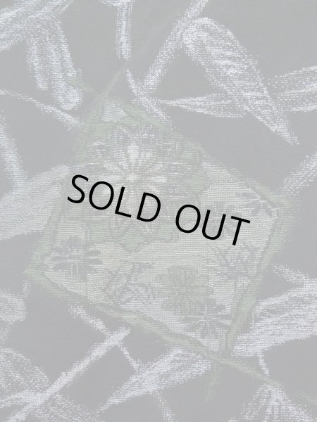 画像7: K1008U  羽織 女性用着物  シルク（正絹）   黒, 花 【中古】 【USED】 【リサイクル】 ★★★☆☆ (7)