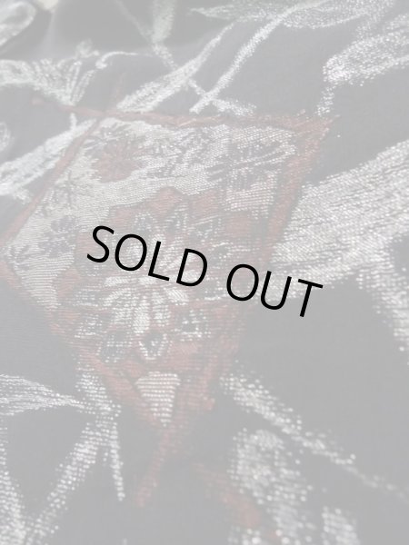 画像11: K1008U  羽織 女性用着物  シルク（正絹）   黒, 花 【中古】 【USED】 【リサイクル】 ★★★☆☆ (11)