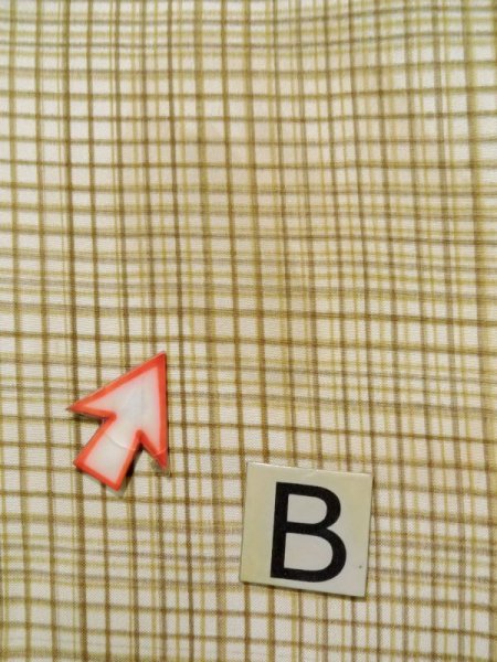 画像15: K1014L  羽織 女性用着物  シルク（正絹）   クリーム, チェック柄 【中古】 【USED】 【リサイクル】 ★★☆☆☆ (15)