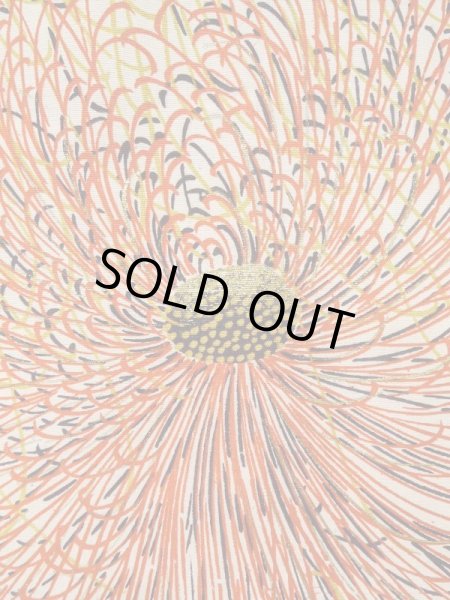 画像5: K1027V  羽織 女性用着物  綿   赤, 菊 【中古】 【USED】 【リサイクル】 ★★★☆☆ (5)