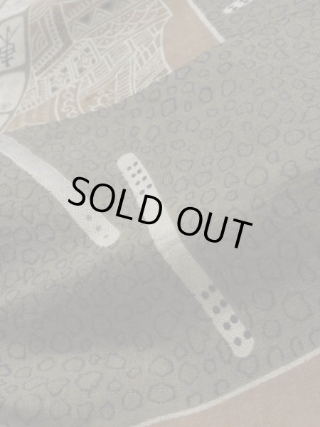 画像11: K1104P  羽織 男性用着物 裏：レアデザイン シルク（正絹） ダークな  ブラウン（茶色）,  【中古】 【USED】 【リサイクル】 ★☆☆☆☆ (11)