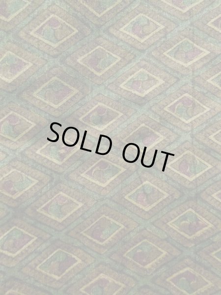 画像5: K1104Q  羽織 男性用着物 珍しい柄です。裏:更紗 シルク(正絹) ダークな  ブラウン(茶色), 花菱 【中古】 【USED】 【リサイクル】 ★★★☆☆ (5)