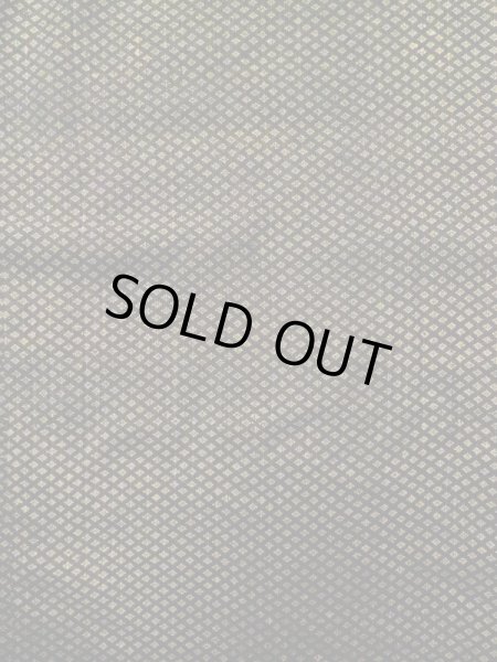 画像10: K1104Q  羽織 男性用着物 珍しい柄です。裏:更紗 シルク(正絹) ダークな  ブラウン(茶色), 花菱 【中古】 【USED】 【リサイクル】 ★★★☆☆ (10)