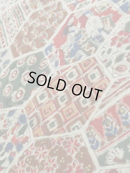 画像9: K1104S  羽織 男性用着物 珍しい柄です シルク（正絹）   黒, 小さな点々 【中古】 【USED】 【リサイクル】 ★★★☆☆ (9)