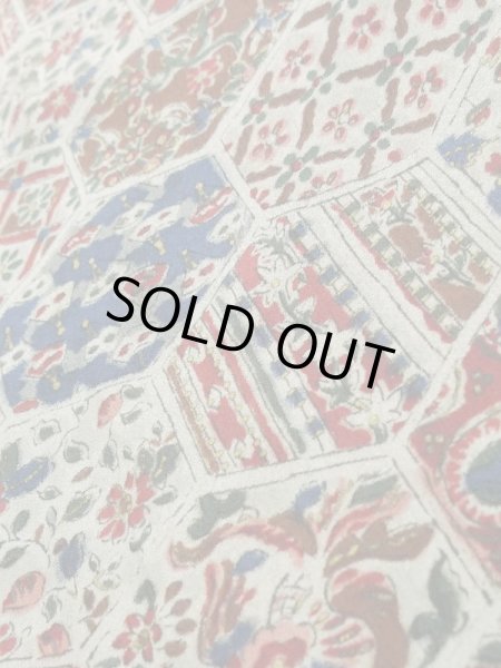 画像10: K1104S  羽織 男性用着物 珍しい柄です シルク（正絹）   黒, 小さな点々 【中古】 【USED】 【リサイクル】 ★★★☆☆ (10)