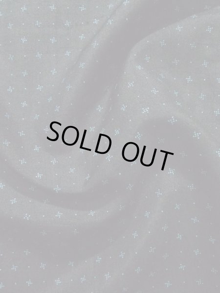 画像17: K1104S  羽織 男性用着物 珍しい柄です シルク（正絹）   黒, 小さな点々 【中古】 【USED】 【リサイクル】 ★★★☆☆ (17)