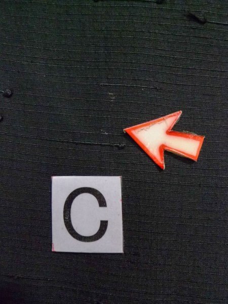 画像20: K1104T  羽織 男性用着物 綿入り シルク(正絹)   黒,  【中古】 【USED】 【リサイクル】 ★☆☆☆☆ (20)