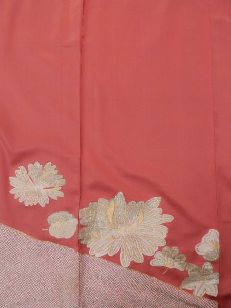 画像6: K1117I  訪問着 女性用着物  シルク(正絹) 淡い  オレンジ, 花 【中古】 【USED】 【リサイクル】 ★☆☆☆☆ (6)