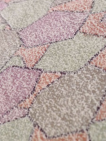 画像8: K1203F  道行 女性用着物  シルク(正絹) 淡い  マルチカラー, 抽象的模様 【中古】 【USED】 【リサイクル】 ★★★☆☆ (8)