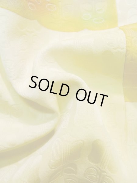 画像11: K1203I  道行 女性用着物  シルク(正絹) 淡い 薄い イエロー(黄色), 花 【中古】 【USED】 【リサイクル】 ★★★☆☆ (11)