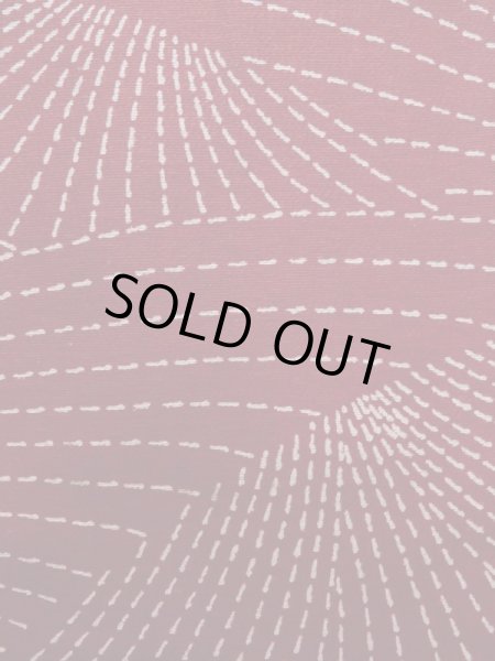 画像5: K1203Q Mint  道行 女性用着物  化繊   えんじ, 抽象的模様 【中古】 【USED】 【リサイクル】 ★★★★☆ (5)