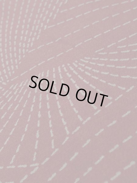 画像10: K1203Q Mint  道行 女性用着物  化繊   えんじ, 抽象的模様 【中古】 【USED】 【リサイクル】 ★★★★☆ (10)