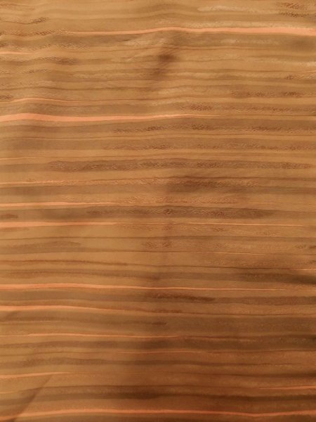 画像4: K1203S Mint  道行 女性用着物  シルク(正絹) 淡い 茶色がかった オレンジ, 線 【中古】 【USED】 【リサイクル】 ★★★★☆ (4)