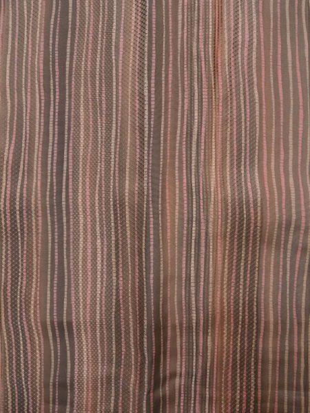 画像3: K1203U Mint  道行 女性用着物  シルク(正絹) 淡い  ブラウン(茶色), 線 【中古】 【USED】 【リサイクル】 ★★★★☆ (3)