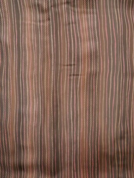 画像4: K1203U Mint  道行 女性用着物  シルク(正絹) 淡い  ブラウン(茶色), 線 【中古】 【USED】 【リサイクル】 ★★★★☆ (4)