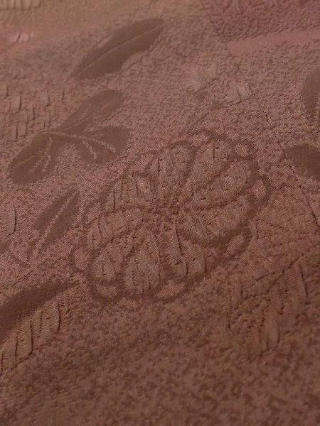 画像9: K1203W Mint  道行 女性用着物  シルク(正絹) 淡い 茶色がかった ピンク,  【中古】 【USED】 【リサイクル】 ★★★★☆ (9)