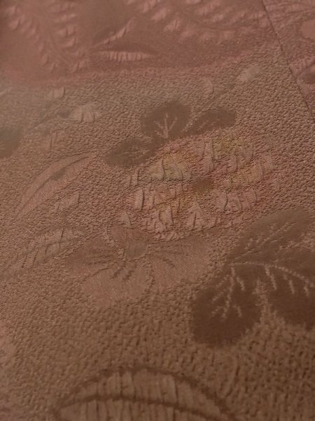 画像10: K1203W Mint  道行 女性用着物  シルク(正絹) 淡い 茶色がかった ピンク,  【中古】 【USED】 【リサイクル】 ★★★★☆ (10)