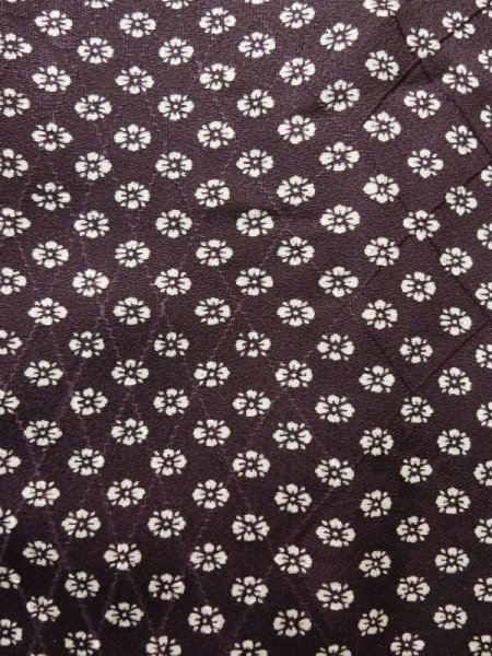 画像6: K1203Y Mint  道行 女性用着物  シルク(正絹) 深い  紫, 花 【中古】 【USED】 【リサイクル】 ★★★★☆ (6)