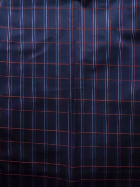 画像4: K1203Z  道行 女性用着物  化繊   ネイビー(紺), チェック柄 【中古】 【USED】 【リサイクル】 ★★☆☆☆ (4)