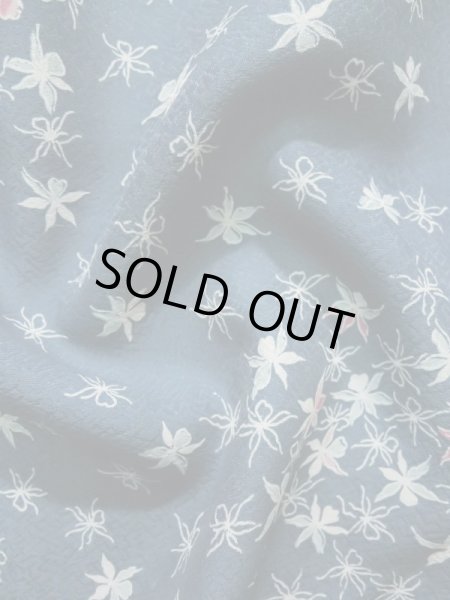 画像11: K1209I  羽織 女性用着物  化繊 淡い  水色, 花 【中古】 【USED】 【リサイクル】 ★★☆☆☆ (11)