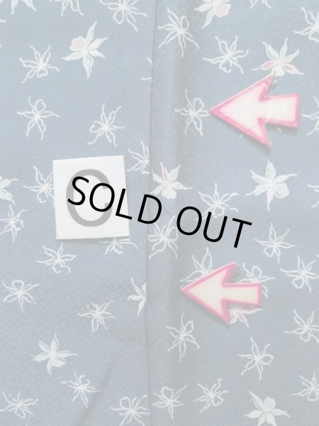 画像16: K1209I  羽織 女性用着物  化繊 淡い  水色, 花 【中古】 【USED】 【リサイクル】 ★★☆☆☆ (16)