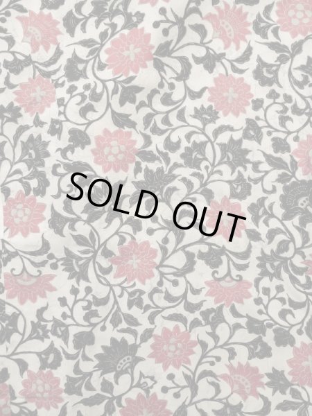 画像3: K1209J  羽織 女性用着物 更紗 化繊   白,  【中古】 【USED】 【リサイクル】 ★★☆☆☆ (3)