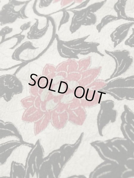 画像9: K1209J  羽織 女性用着物 更紗 化繊   白,  【中古】 【USED】 【リサイクル】 ★★☆☆☆ (9)