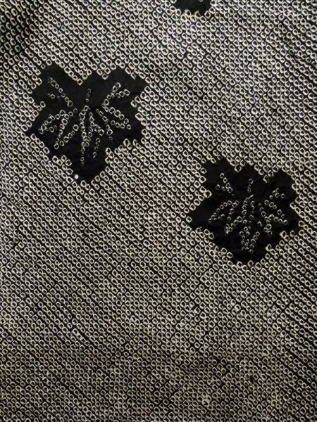 画像4: K1209R  羽織 女性用着物  シルク(正絹) ヘザー(杢)  黒, 抽象的模様 【中古】 【USED】 【リサイクル】 ★★☆☆☆ (4)