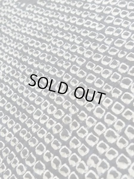 画像10: K1209R  羽織 女性用着物  シルク（正絹） ヘザー（杢）  黒, 抽象的模様 【中古】 【USED】 【リサイクル】 ★★☆☆☆ (10)