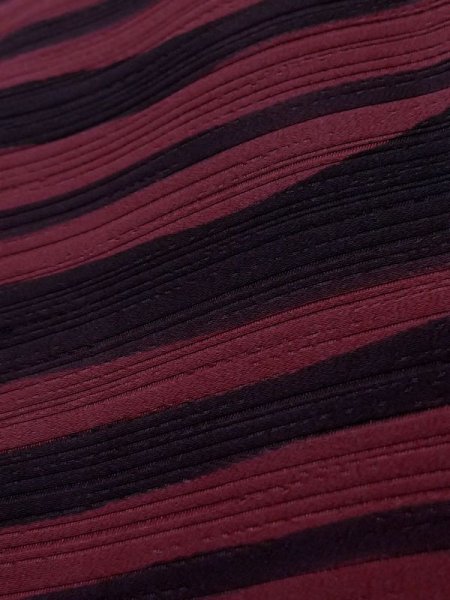 画像9: K1210B Mint  道行 女性用着物  シルク(正絹)   えんじ, 線 【中古】 【USED】 【リサイクル】 ★★★★☆ (9)