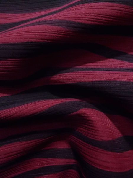 画像11: K1210B Mint  道行 女性用着物  シルク(正絹)   えんじ, 線 【中古】 【USED】 【リサイクル】 ★★★★☆ (11)