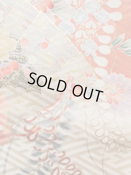 画像8: K1222B  振袖 女性用着物  シルク(正絹) 淡い 薄い ローズ, ぼたん 【中古】 【USED】 【リサイクル】 ★★★★☆ (8)