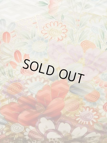 画像10: K1222B  振袖 女性用着物  シルク(正絹) 淡い 薄い ローズ, ぼたん 【中古】 【USED】 【リサイクル】 ★★★★☆ (10)