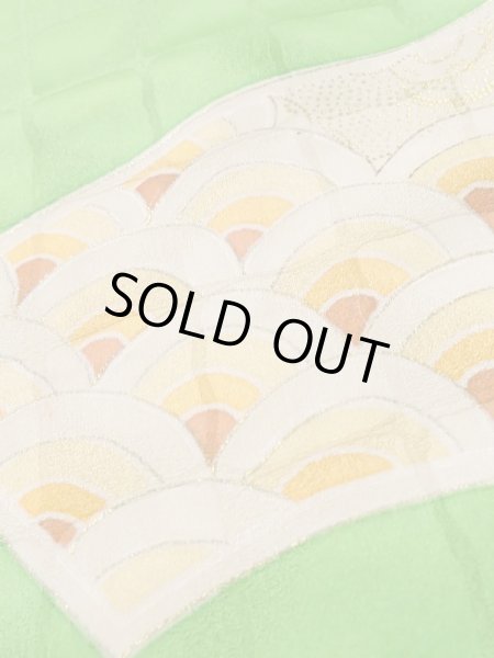 画像14: K1222E  振袖 女性用着物  シルク（正絹） 淡い  黄緑色, 菊 【中古】 【USED】 【リサイクル】 ★★☆☆☆ (14)