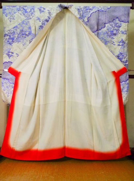 画像3: K1222F Mint  振袖 女性用着物  シルク(正絹)   紫, ぼたん 【中古】 【USED】 【リサイクル】 ★★★★☆ (3)