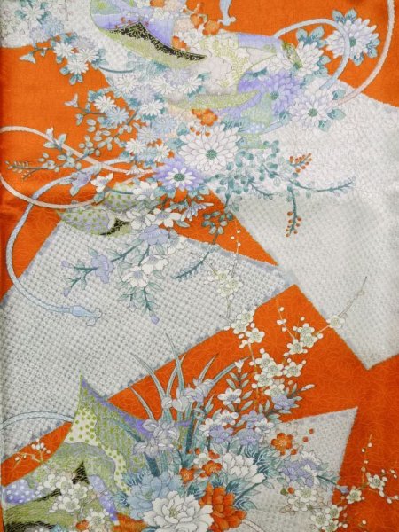 画像4: K1222G  振袖 女性用着物  シルク(正絹)   オレンジ, ぼたん 【中古】 【USED】 【リサイクル】 ★★★☆☆ (4)