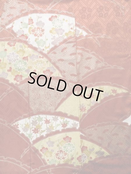 画像4: K1222H  振袖 女性用着物 雪輪 シルク(正絹)   朱赤, 梅 【中古】 【USED】 【リサイクル】 ★★★☆☆ (4)