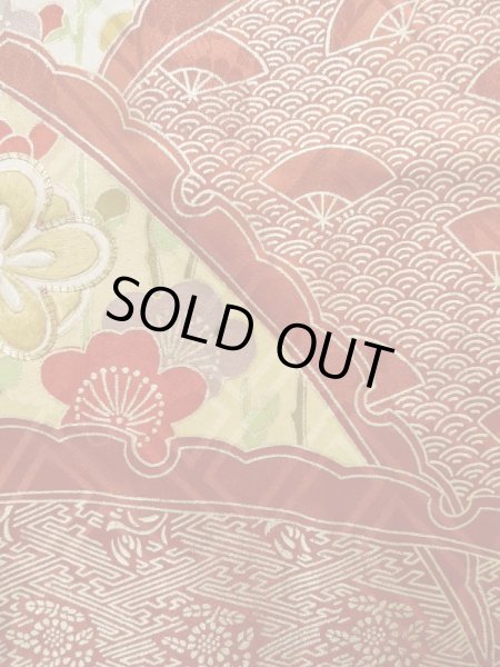 画像8: K1222H  振袖 女性用着物 雪輪 シルク(正絹)   朱赤, 梅 【中古】 【USED】 【リサイクル】 ★★★☆☆ (8)