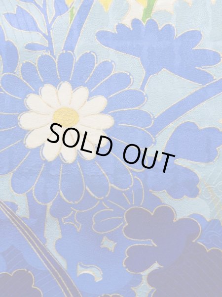 画像8: K1222I  振袖 女性用着物  シルク(正絹)   オフ ホワイト, ぼたん 【中古】 【USED】 【リサイクル】 ★★☆☆☆ (8)