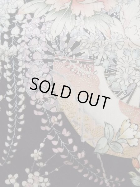 画像10: K1222J  振袖 女性用着物 花車 シルク（正絹）   黒, 花 【中古】 【USED】 【リサイクル】 ★★★★☆ (10)