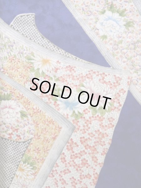 画像4: K1222K Mint  振袖 女性用着物 本 シルク(正絹)   青, 花 【中古】 【USED】 【リサイクル】 ★★★★☆ (4)