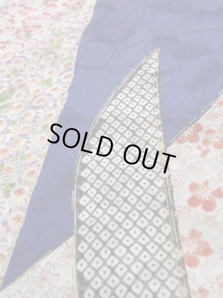 画像14: K1222K Mint  振袖 女性用着物 本 シルク(正絹)   青, 花 【中古】 【USED】 【リサイクル】 ★★★★☆ (14)