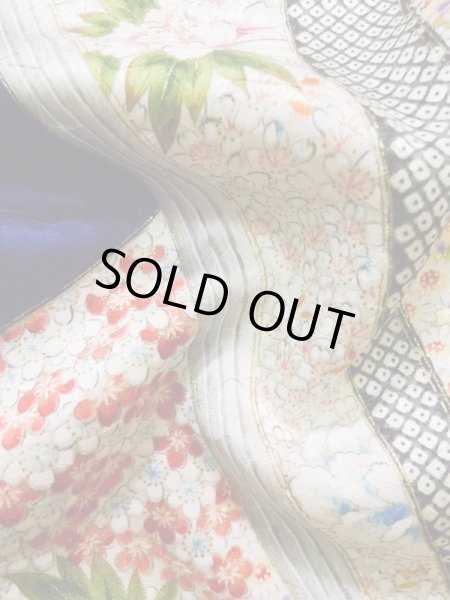 画像17: K1222K Mint  振袖 女性用着物 本 シルク(正絹)   青, 花 【中古】 【USED】 【リサイクル】 ★★★★☆ (17)