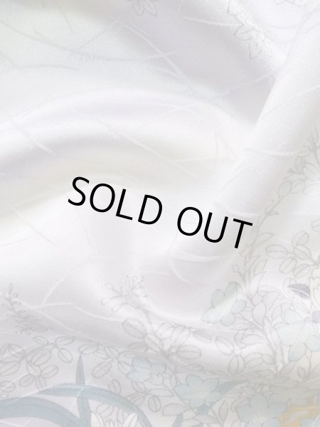 画像15: K1222M  振袖 女性用着物  シルク（正絹） 薄い  藤, ぼたん 【中古】 【USED】 【リサイクル】 ★★☆☆☆ (15)