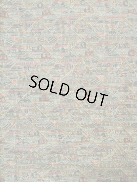 画像4: L0119P  小紋 女性用着物  シルク(正絹) スモーキーな 淡い カーキ, 家 【中古】 【USED】 【リサイクル】 ★★★★☆ (4)