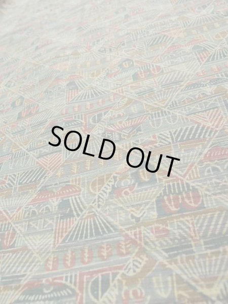 画像9: L0119P  小紋 女性用着物  シルク(正絹) スモーキーな 淡い カーキ, 家 【中古】 【USED】 【リサイクル】 ★★★★☆ (9)