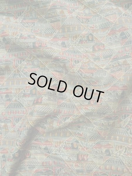 画像11: L0119P  小紋 女性用着物  シルク(正絹) スモーキーな 淡い カーキ, 家 【中古】 【USED】 【リサイクル】 ★★★★☆ (11)