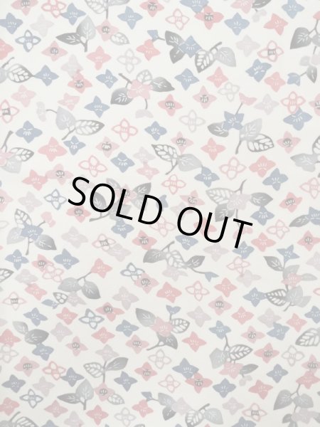 画像4: L0119T  小紋 女性用着物  シルク(正絹) 淡い  オフ ホワイト, 花 【中古】 【USED】 【リサイクル】 ★★★☆☆ (4)