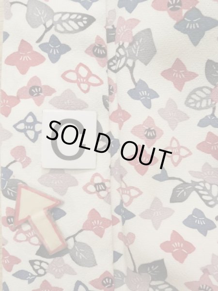 画像15: L0119T  小紋 女性用着物  シルク(正絹) 淡い  オフ ホワイト, 花 【中古】 【USED】 【リサイクル】 ★★★☆☆ (15)